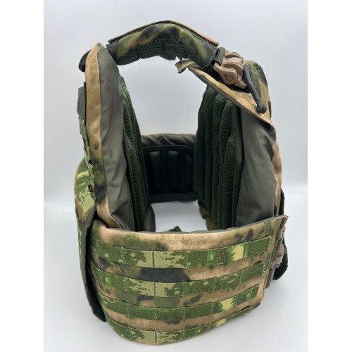 Бронежилет ЗАЩИТНИК в Ельце с кевларовым баллистическим пакетом C2, капами и бронеплитами Бр5