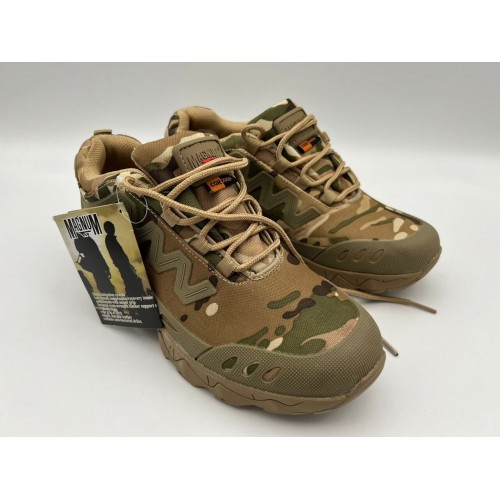 Треккинговые кроссовки «MAGNUM» летние в Ельце