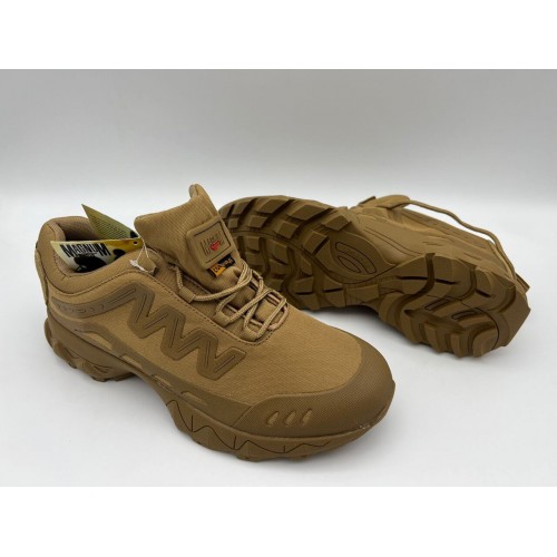 Треккинговые кроссовки «MAGNUM» летние в Ельце