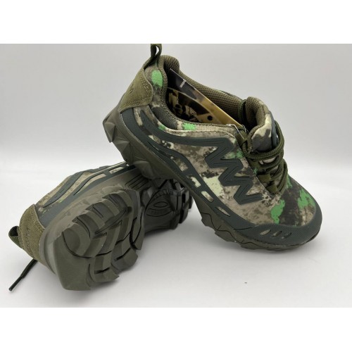 Треккинговые кроссовки «MAGNUM» летние в Ельце